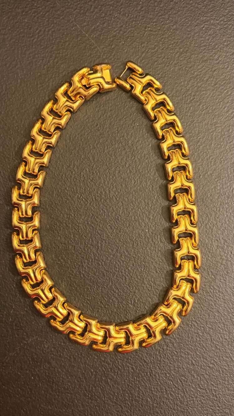 Vintage Gold Tone Chunky Link Statement Necklace